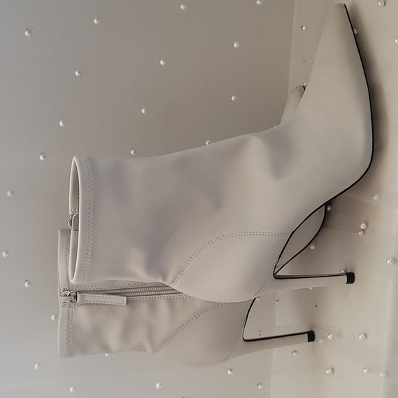 Zara Shoes - ZARA ankle booties